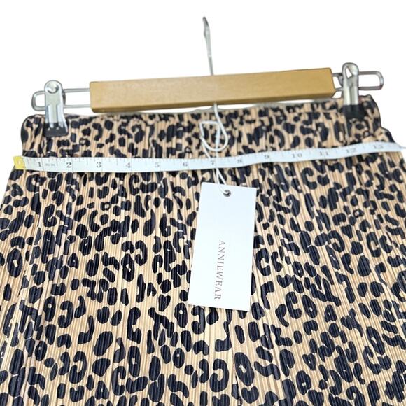 Annie Wear Leopard Cheetah Print Wide-leg Chic Pants Size large NWT - Picture 5 of 6
